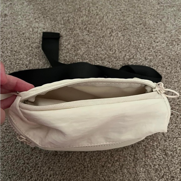 Cream Crossbody/Belt Bag - Picture 2 of 6